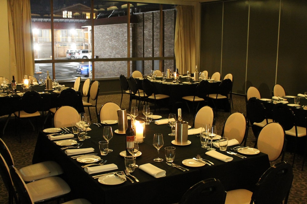 Surestay Hotel By Best Western Mid City Ballarat 34/47