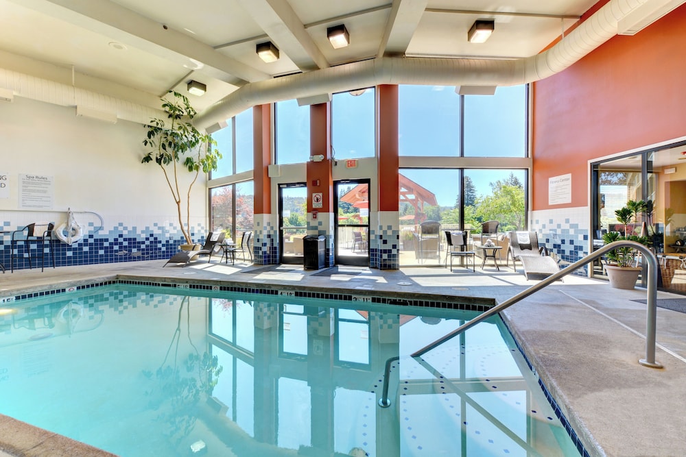 swimming pool spa