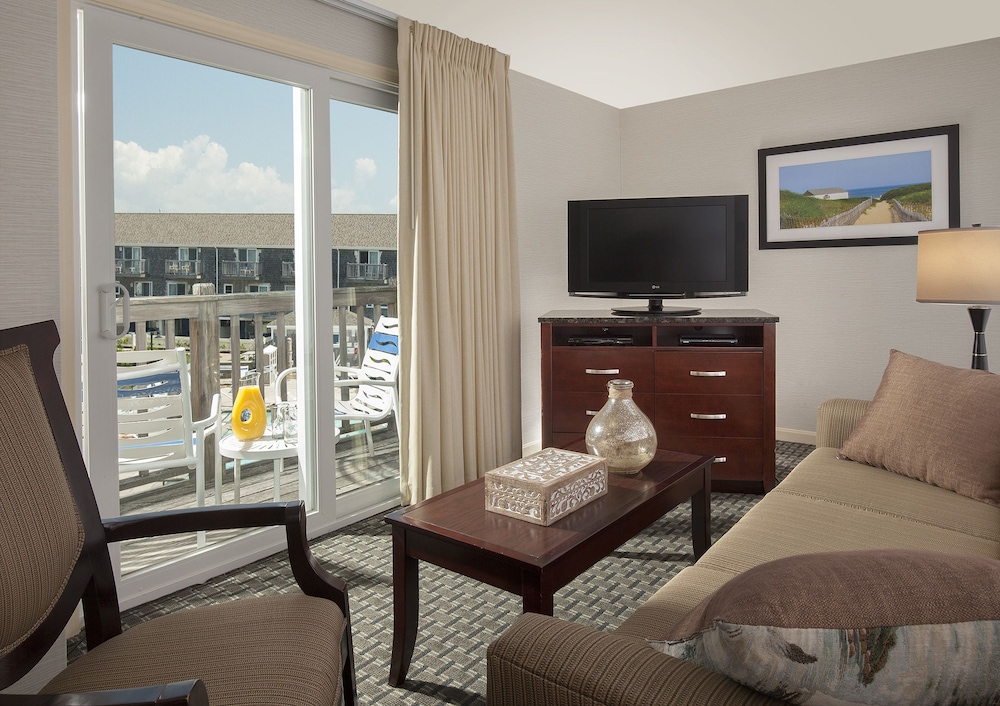 Ocean Mist Beach Hotel Suites 23/32