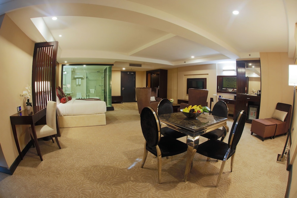 Hotel Royale Signature 45/61