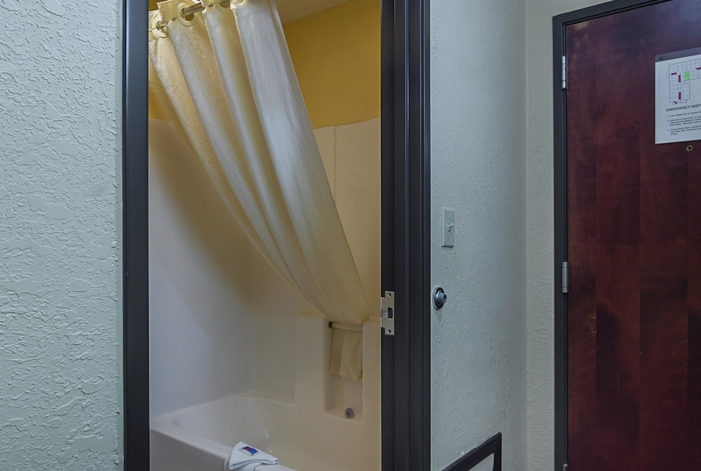 Motel6 Hannibal, MO 45/45
