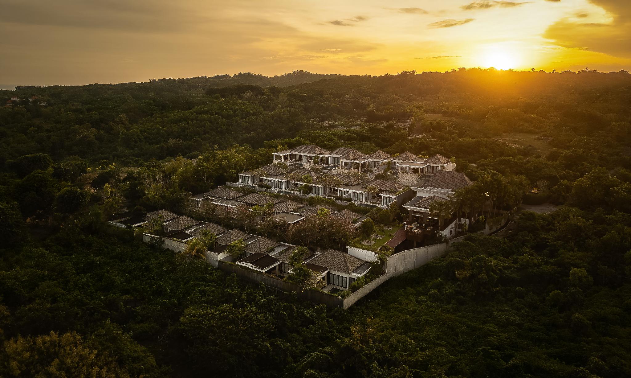SUNRISE, VILLA, DOUBLE BED