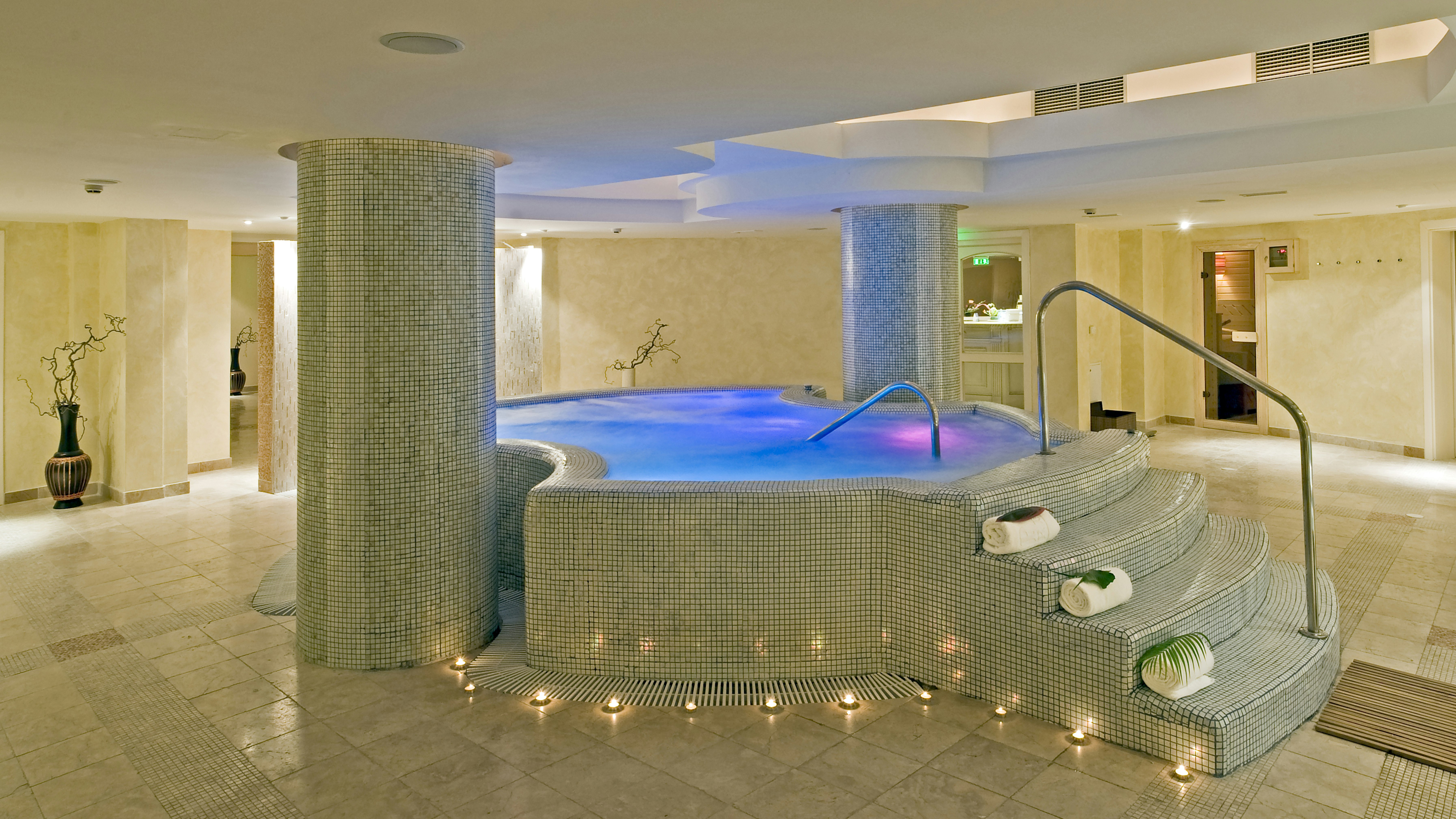 Hilton Sibiu 26/60