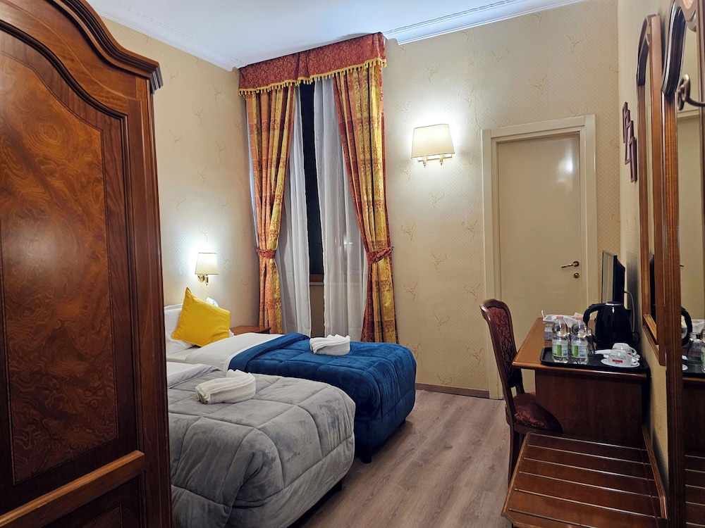 AMADEUS HOTEL ROME 20/50