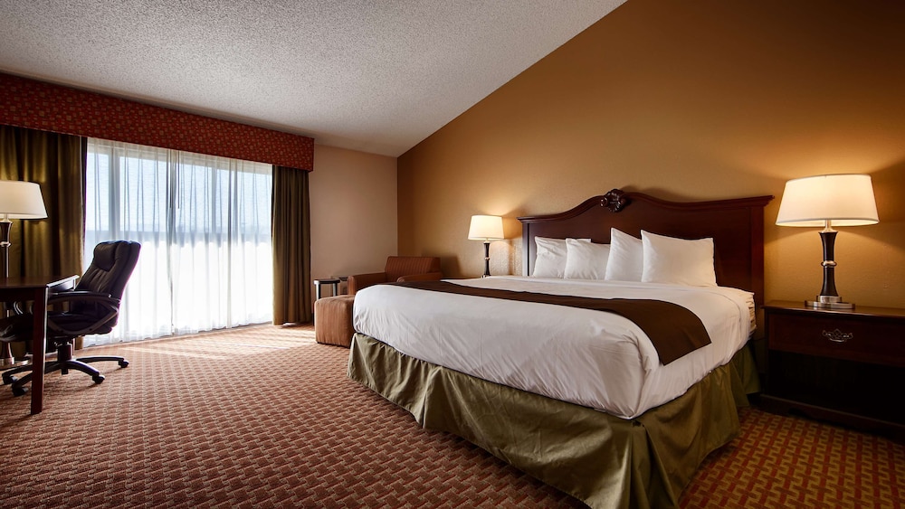 Best Western Chieftain Inn 13/34