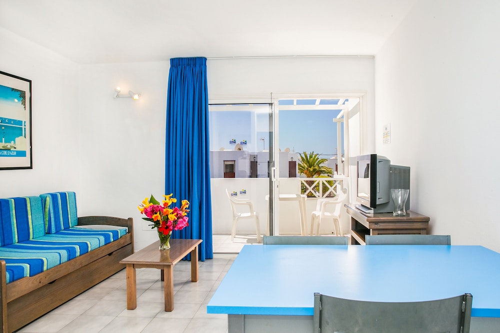 Apartamentos LIVVO Oasis 45/70