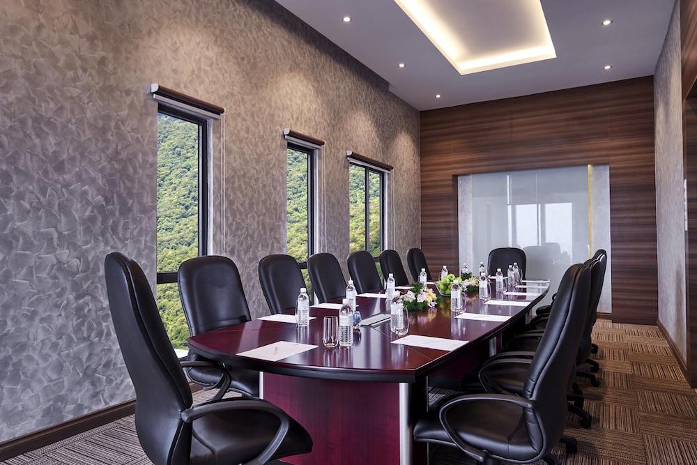 Grand Ion Delemen Hotel 53/69