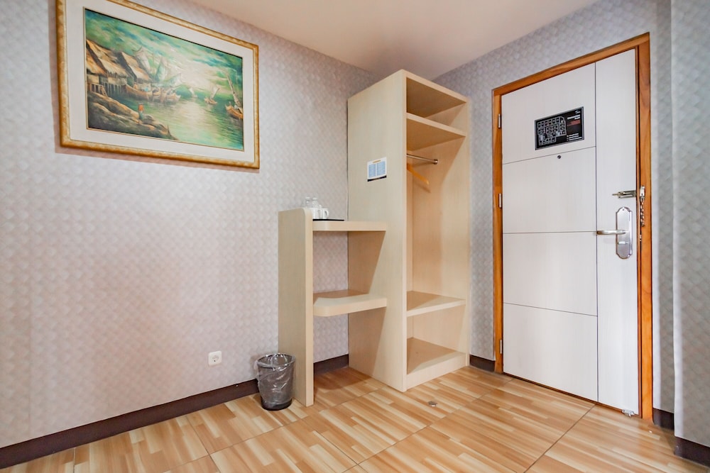 RedDoorz Premium Near Bandung Station 39/63
