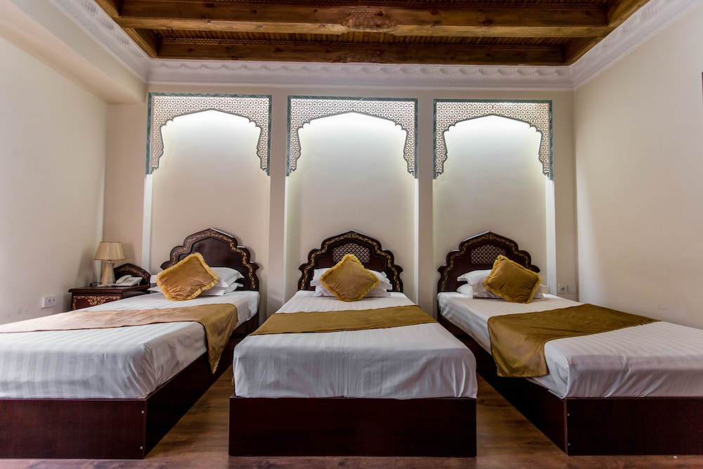 Kukaldosh Hotel 23/73