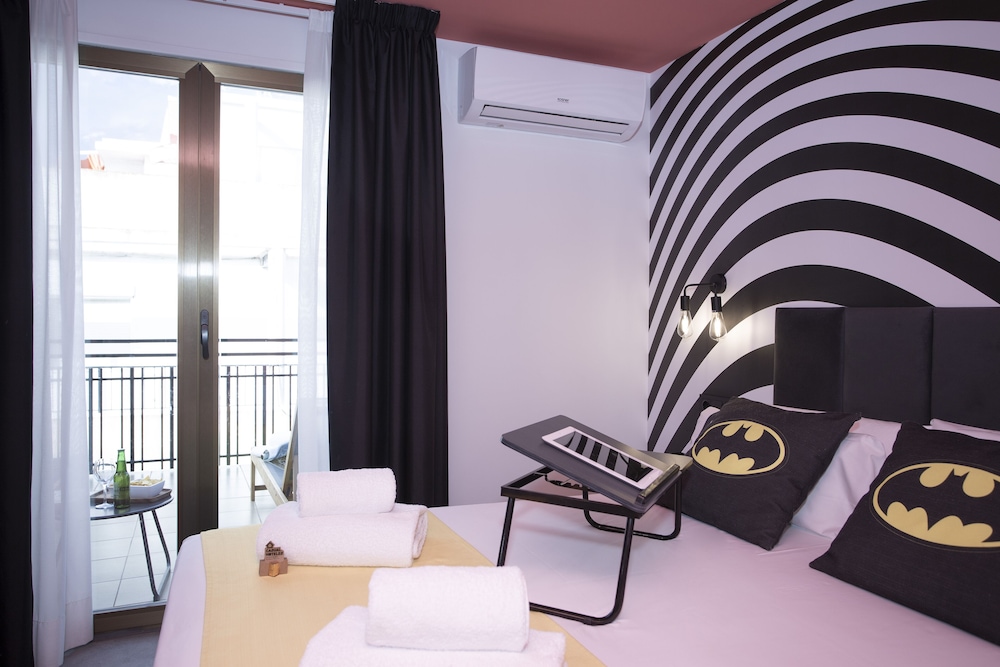 Hotel Casual Pop Art Benidorm 56/80