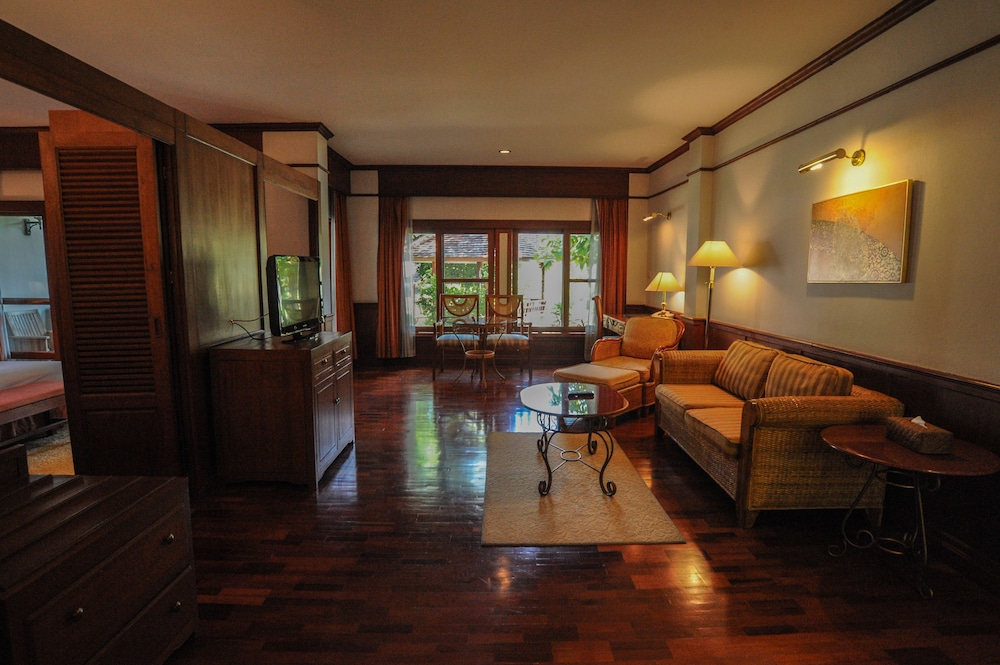 Suan Bua Hotel Resort 28/48