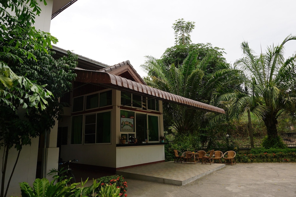 Green Hill Resort 7/50