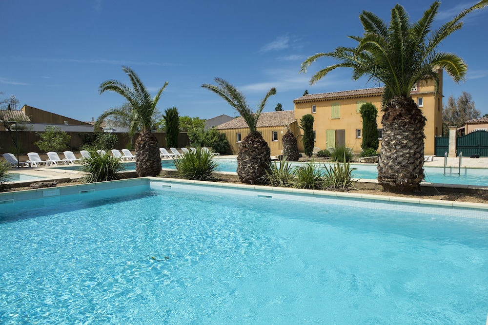 Residence Club Les Mazets de Camargue 1/59
