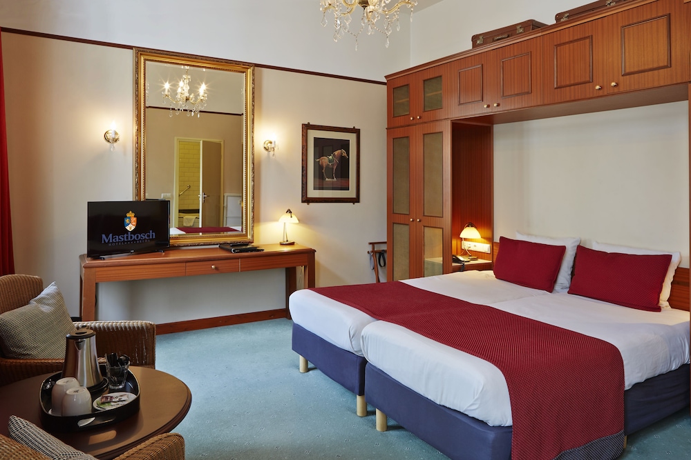 Hotel Mastbosch Breda 15/67