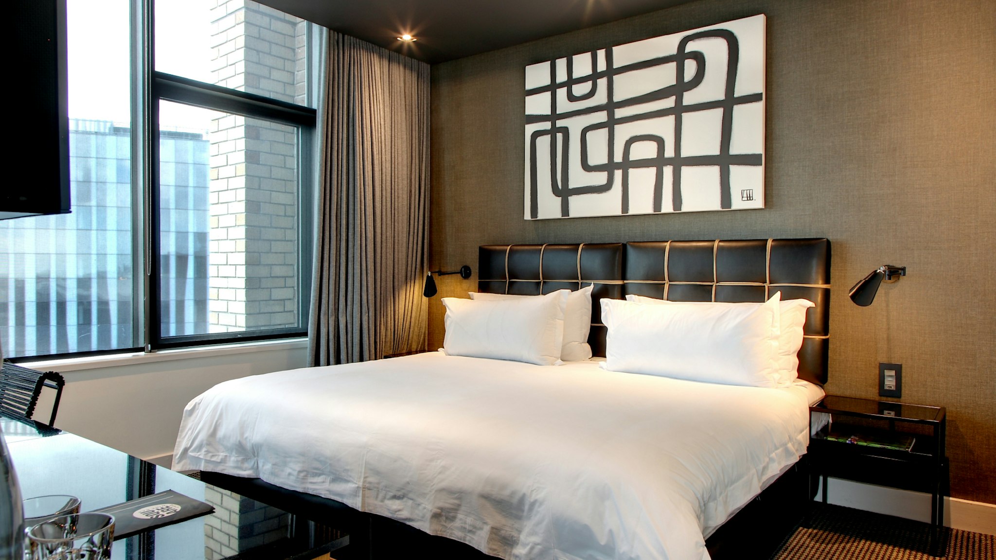 Century City Hotel Urban Square 7/46