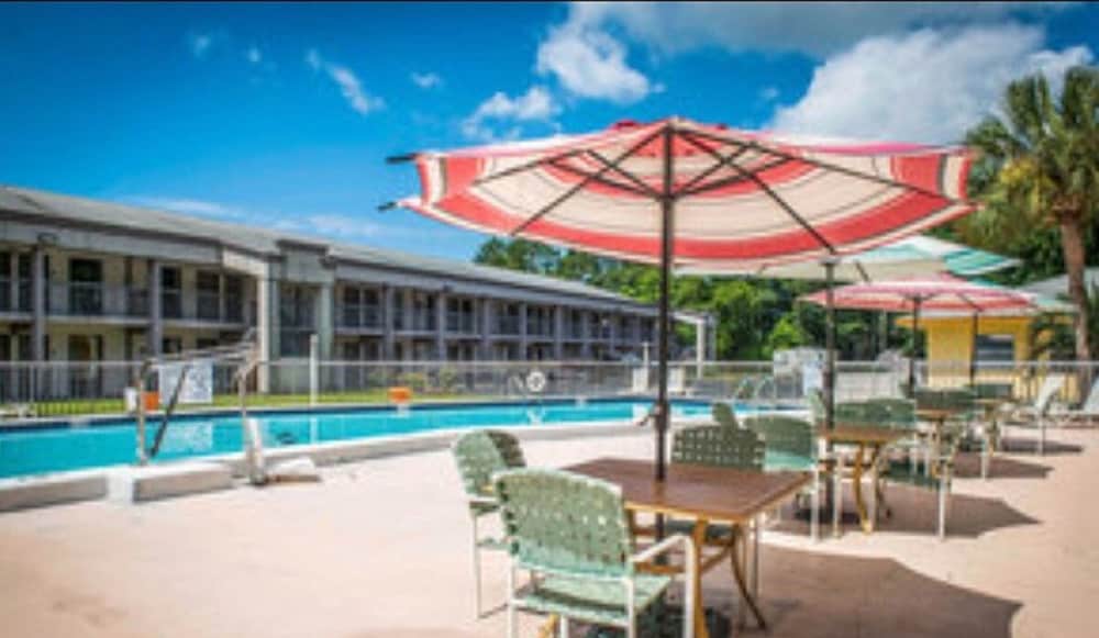 Quality Inn Panama City North 3/31