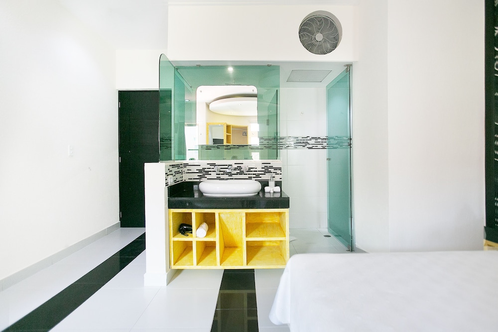 Casa Kaoba Hotel & Suites 26/69