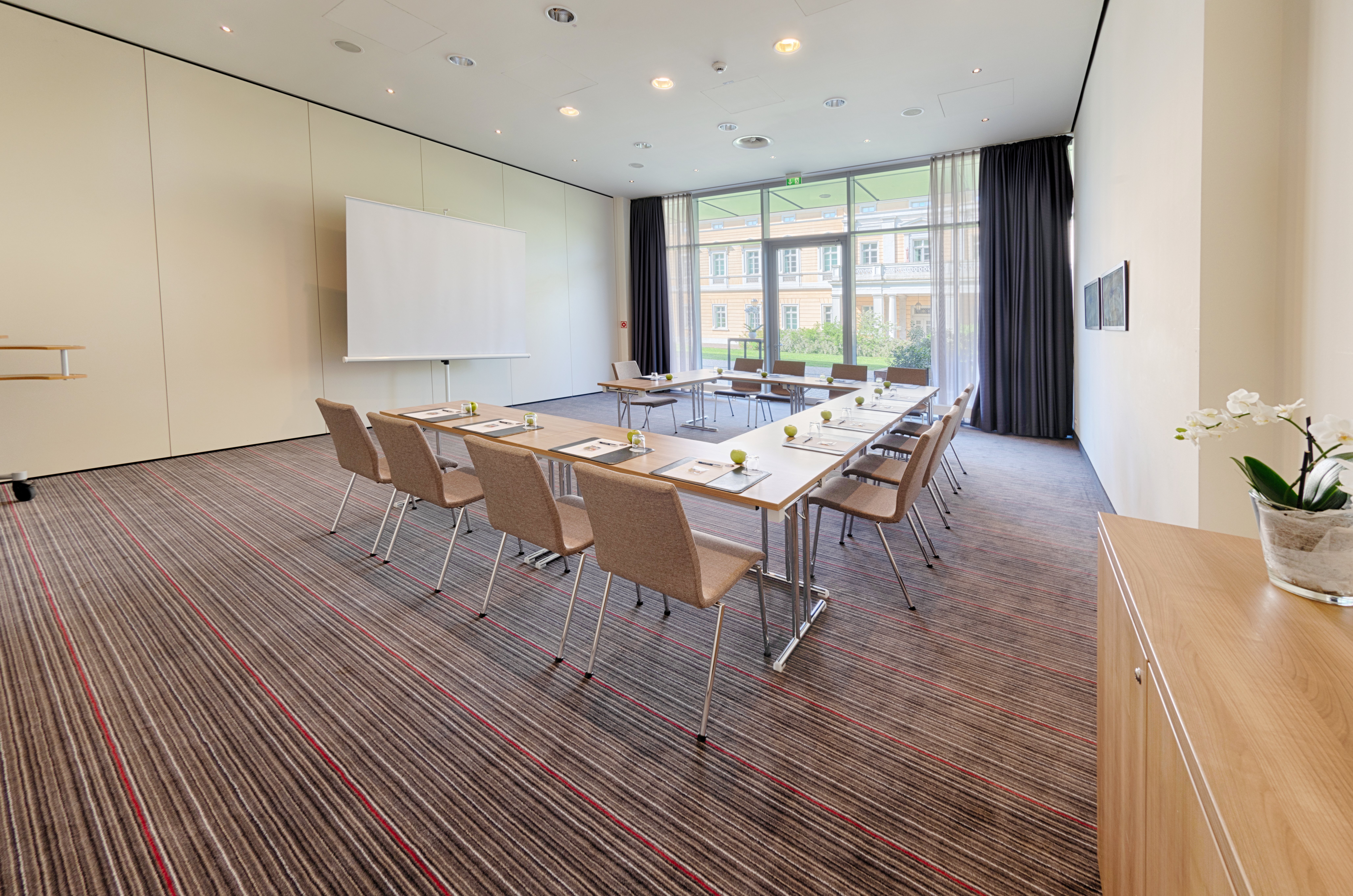 WELCOME Hotel Darmstadt 38/43