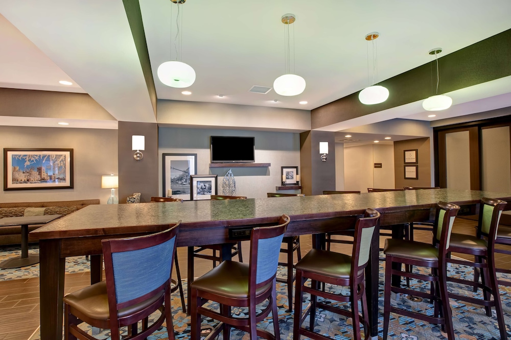 Hampton Inn Dekalb Near The University 39/41