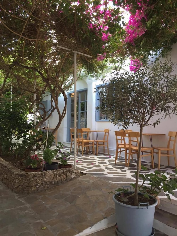 Minoa Hotel Amorgos 13/19