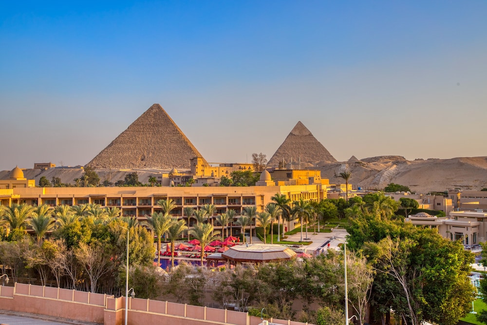 NOZOL PYRAMIDS HOTEL in GIZA