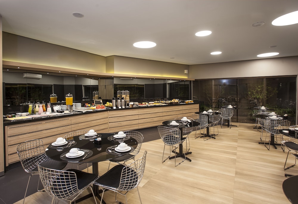 Max Plaza Hotel 36/51
