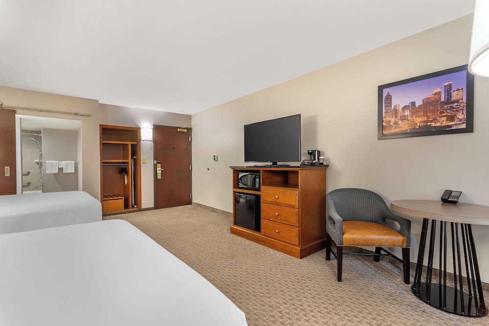Drury Inn And Suites Atlanta Airport 8/50