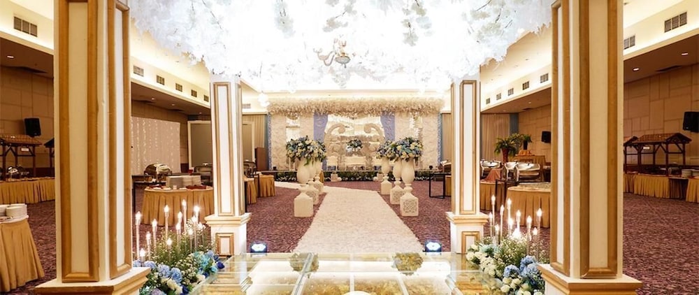 Royal Palm Hotel And Conference Center 7/58