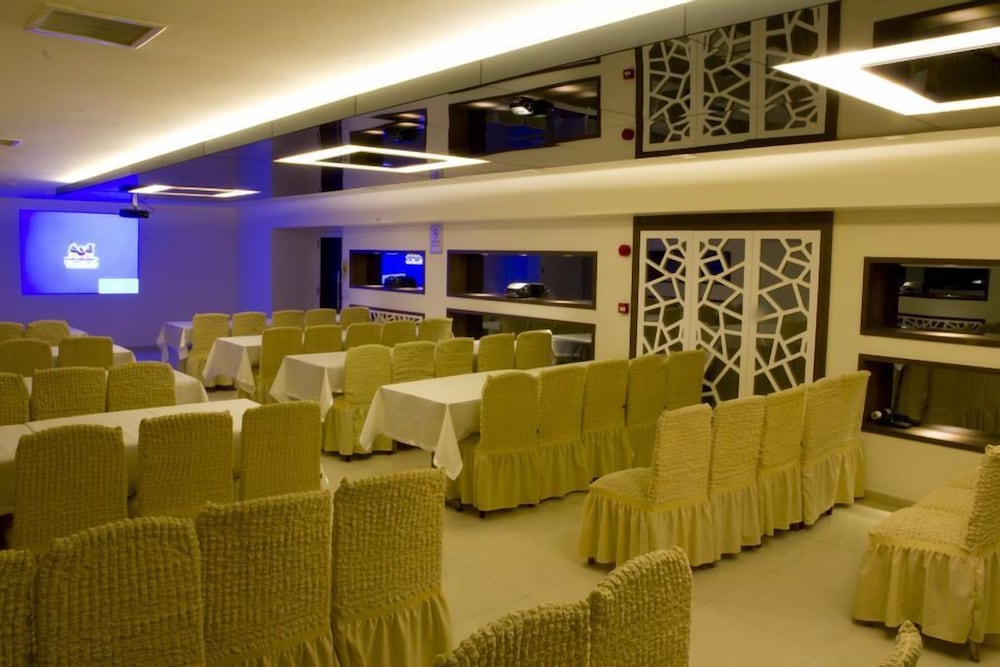 Aygoren Otel Denizli 11/17