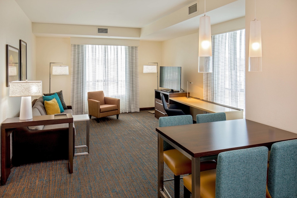 Residence Inn By Marriott Boston Braintree 16/27