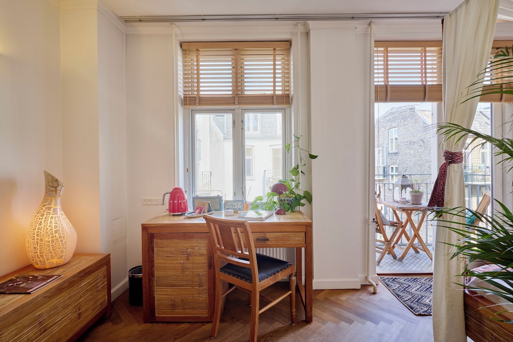 Axel Hotel Guldsmeden 6/53