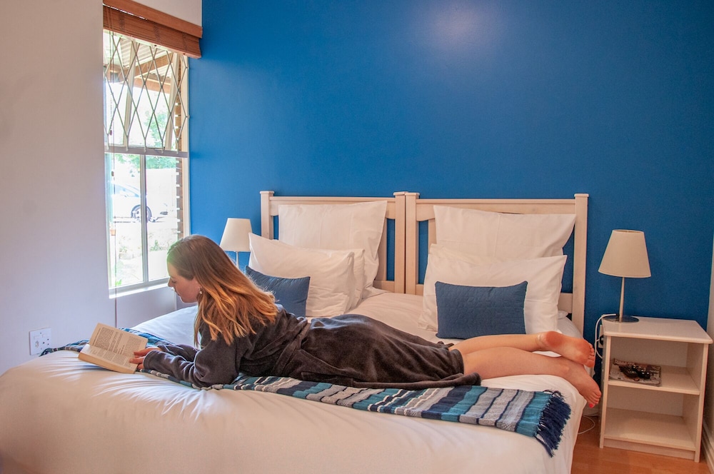 Rustic Manor Bed And Breakfast 19/52