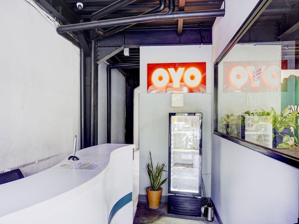 OYO 1805 Fatmawati Mansion Syariah 4/31