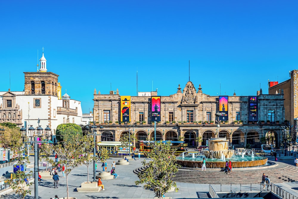 Guadalajara Plaza Expo Business Class 49/50