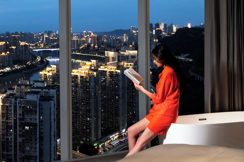 Pagoda Hotel Chongqing Incity HuaLongQiao Station 10/80