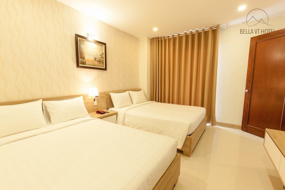 Bella Vt Hotel 18/81