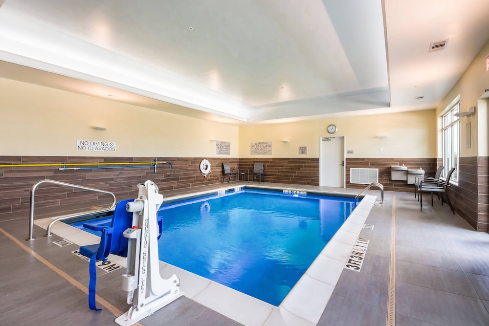 Fairfield Inn & Suites By Marriott Dallas Plano/Frisco 17/42
