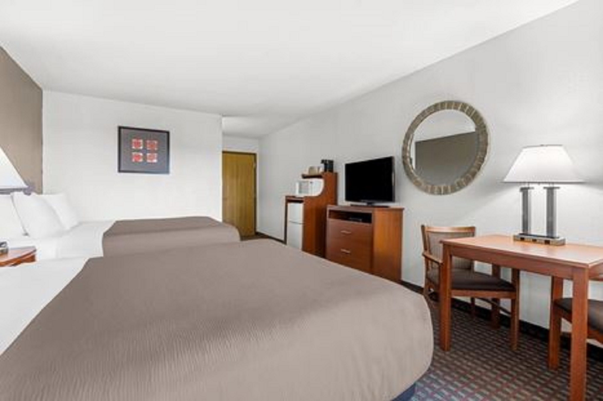 UPGRADE, SUITE, 2 QUEEN BEDS