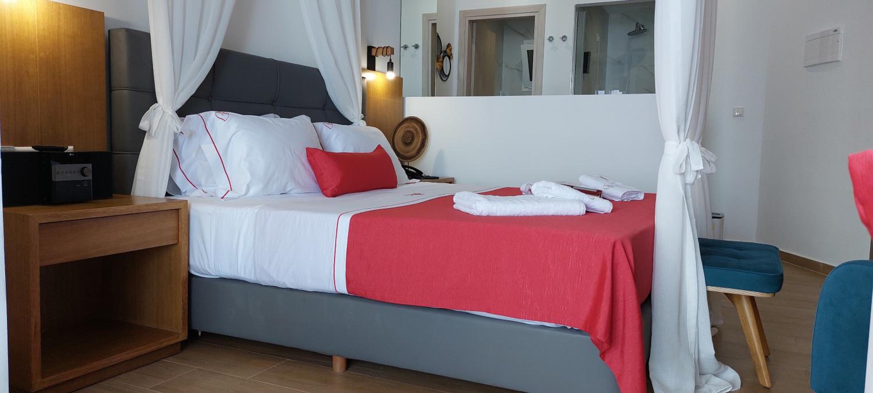Honeymoon, Suite, Sea Side, Private Pool