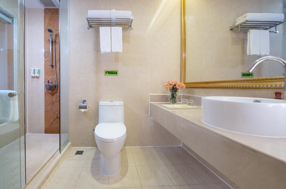 Vienna Hotel Yousong Branch 32/35
