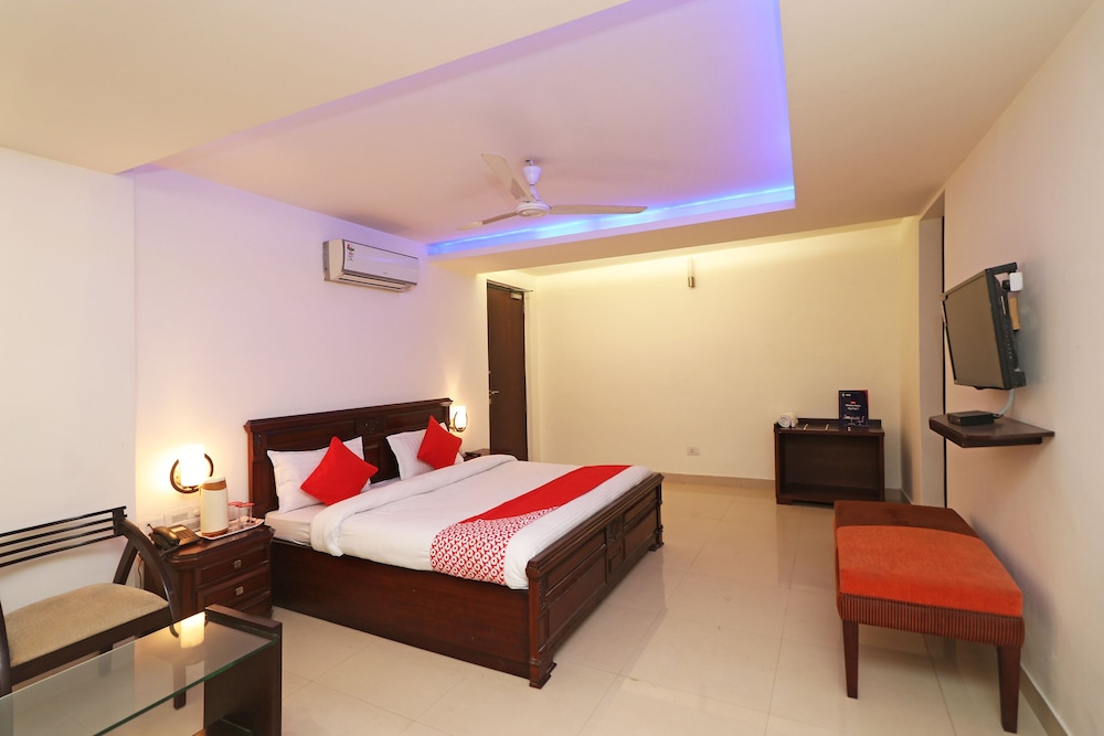 Nhu Phuc Hotel 11/23