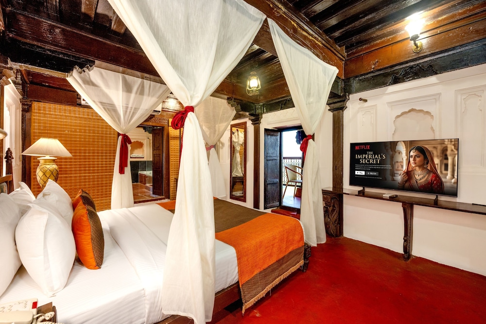 Maharaja, Suite, Queen Bed