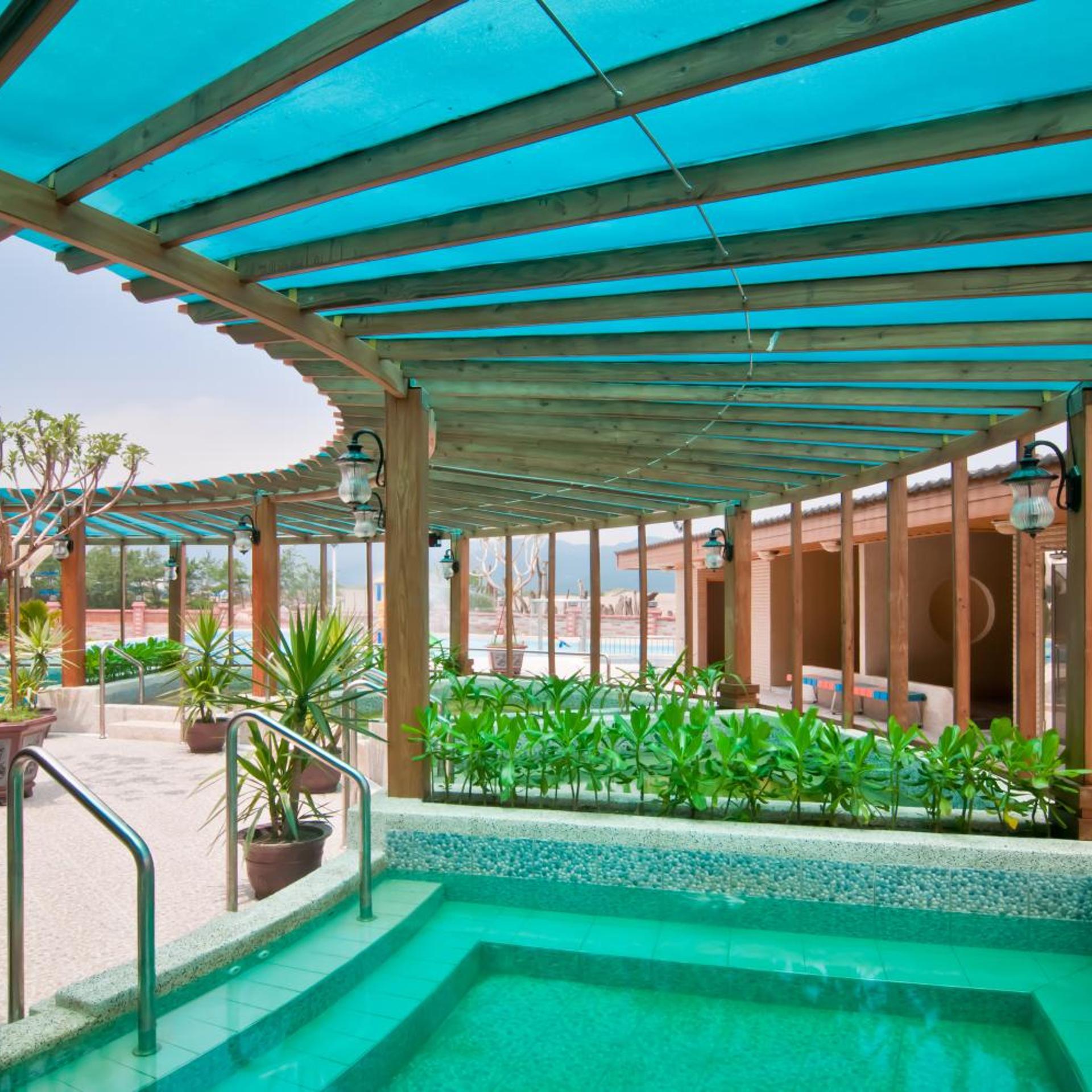 Jinshan Bay Spring Resort 30/45