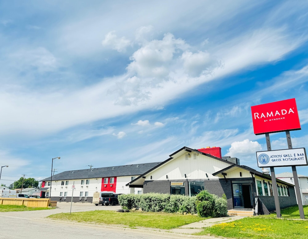 Ramada by Wyndham Dawson Creek 2/23