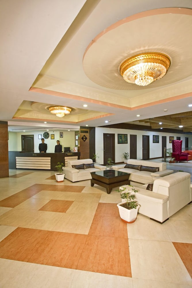 Hotel Ck International 2/50