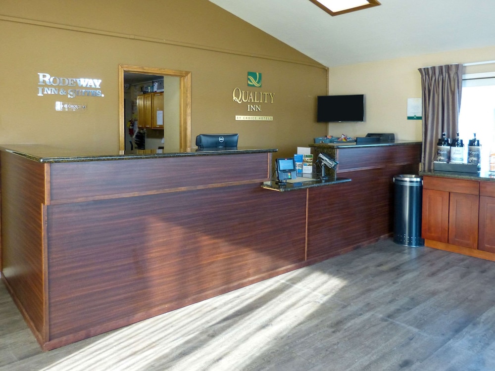Rodeway Inn and Suites Ontario 10/45