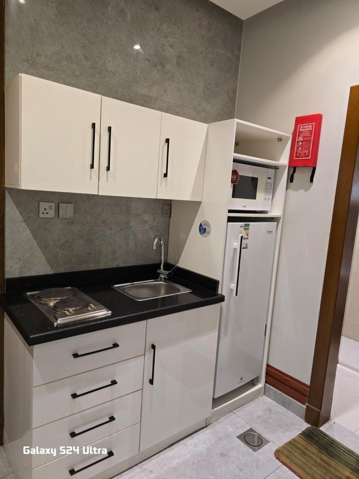 Celine Home Apartment -Tuwaiq 31/43