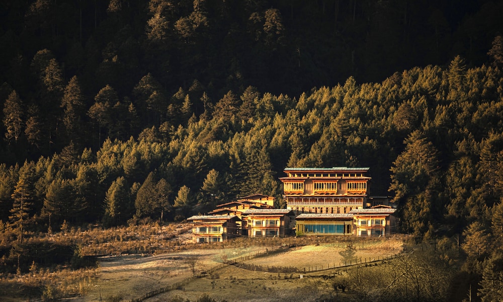 Taj Gangtey Resort & Spa, Bhutan 28/29