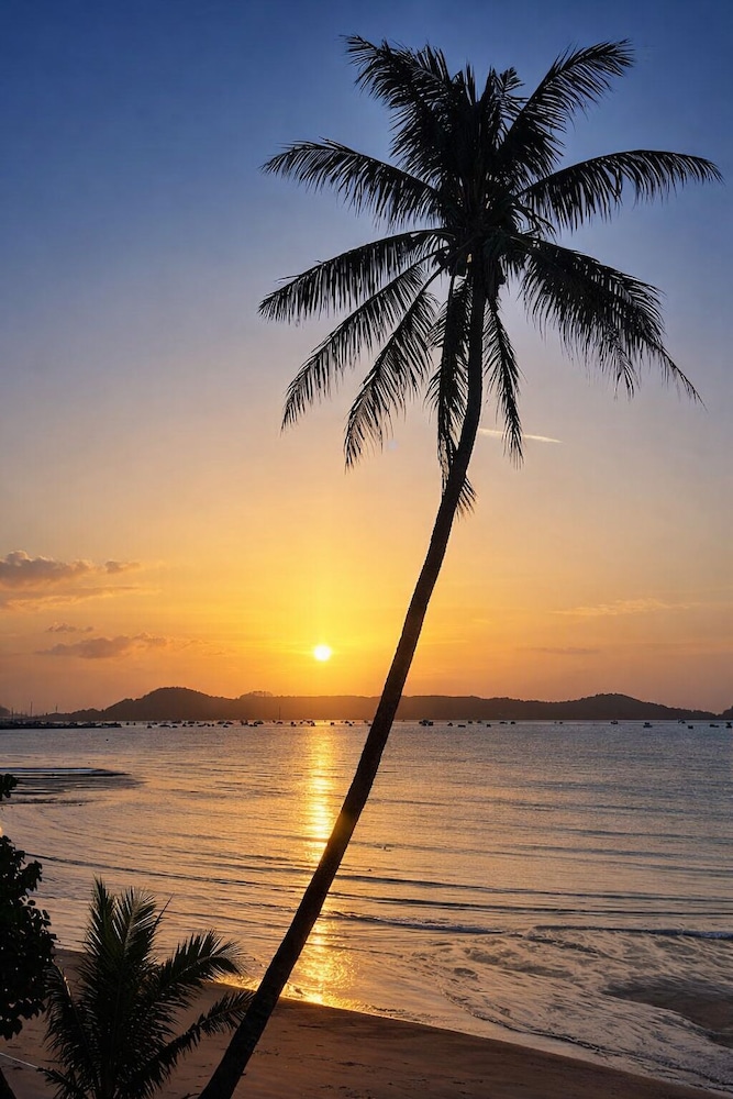 Fisherman Way Beach Resort 70/74