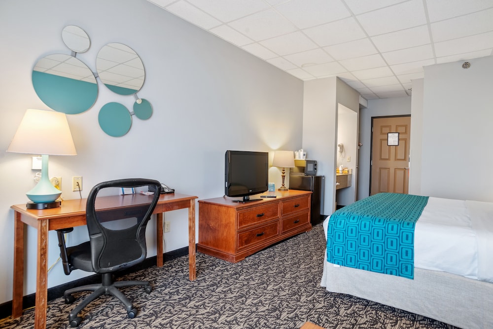Room at Elevation Inn & Suites, Trademark Collection by Wyndham, RAPID CITY - SD